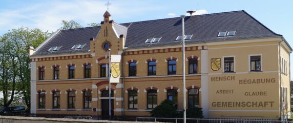 Wir helfen bei der Anmeldung Schulanmeldung Mittelschule Oßling